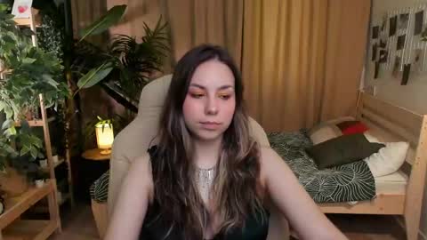 gia_skova online show from June 4, 7:35 am