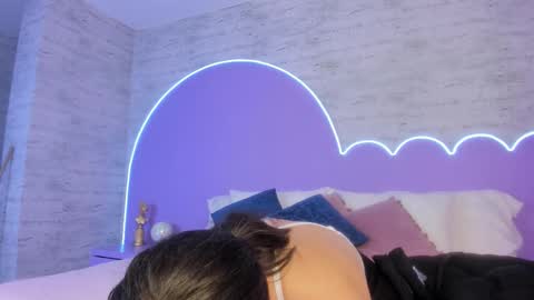 Gia online show from November 21, 8:55 pm