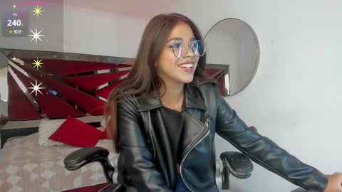 Gia  online show from March 2, 11:52 am