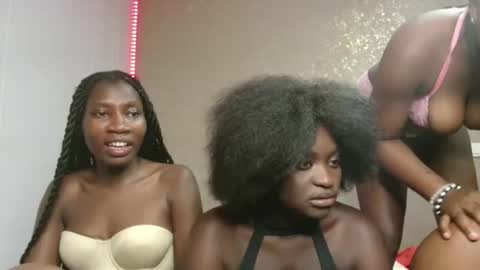 Gianna online show from December 1, 2:37 am