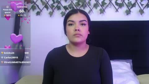 Gianna lopez online show from March 29, 7:46 pm