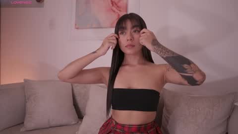 GIGI online show from February 4, 6:38 pm