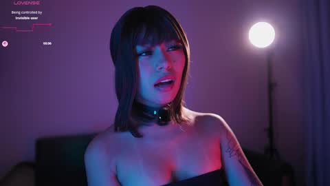 GIGI online show from April 13, 1:29 am