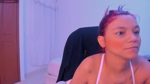 Gimena online show from October 31, 11:47 am