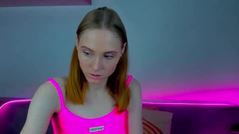 Gina online show from November 24, 11:34 am