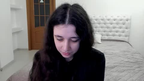 Kate online show from November 30, 9:02 am