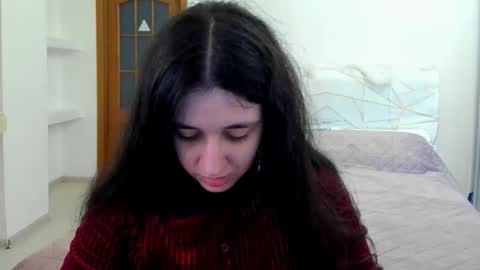 Kate online show from April 18, 9:34 am