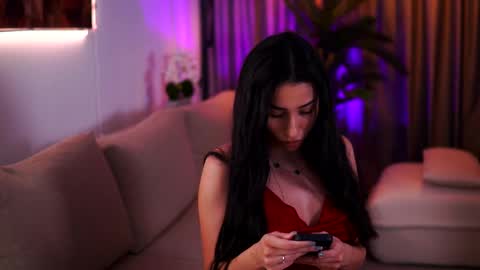 Gina online show from March 7, 7:49 pm