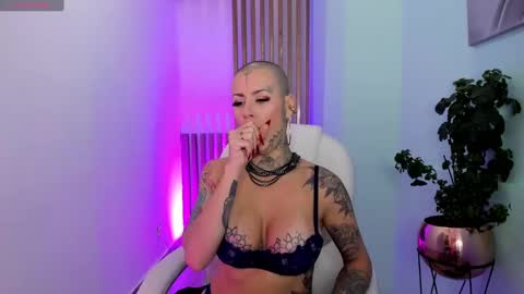 Ginebra online show from February 5, 3:31 pm