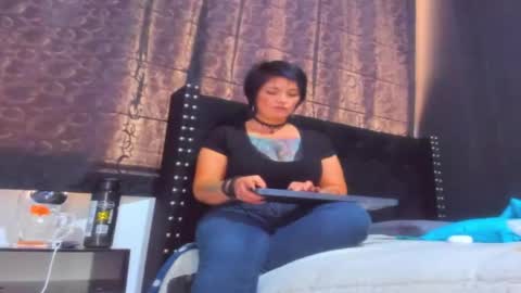 Miss online show from March 9, 6:55 pm