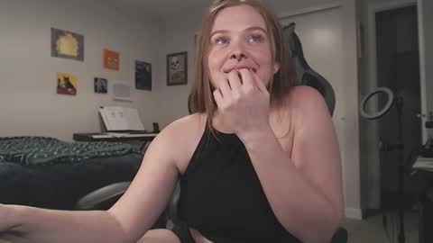 gingervial online show from November 4, 1:32 am