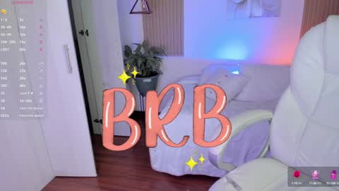 Kendall online show from January 19, 2:17 pm