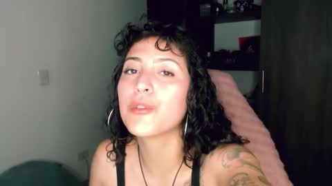 giny_bean online show from February 20, 10:39 am