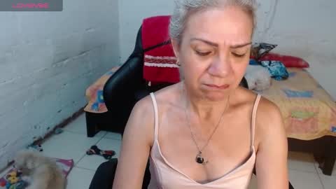 Mary online show from December 20, 6:29 am