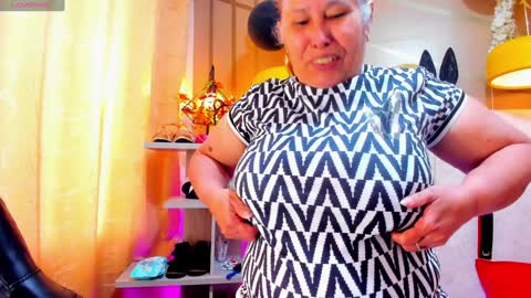 Girl Amada online show from January 24, 1:14 pm