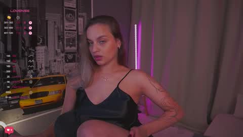 Kate online show from October 20, 5:49 pm