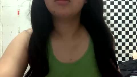 im sheralyn online show from March 1, 3:53 am