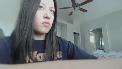 Jasmine online show from March 7, 7:27 pm