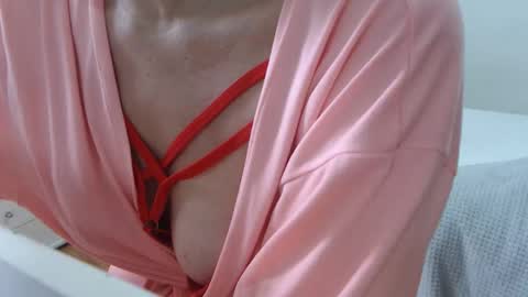 Victoria online show from November 30, 2:32 pm