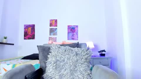 gisele_gigi online show from October 11, 3:55 am