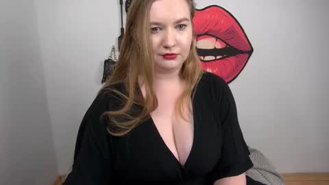 Nikki online show from December 18, 3:06 pm