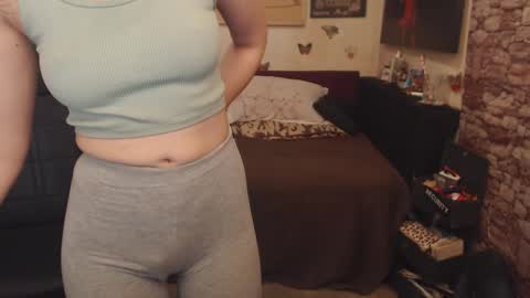 Glamourhottie online show from February 22, 9:12 am