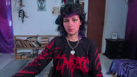 NYX online show from October 18, 4:32 pm