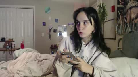 anna online show from March 4, 8:21 am