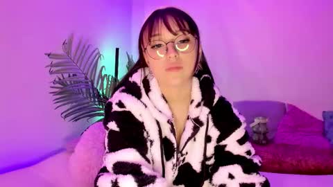 Mimi online show from October 11, 10:23 pm