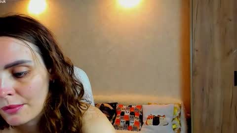 Gloria Wood online show from October 14, 5:04 pm