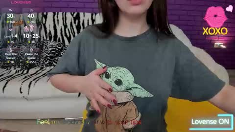 Mia online show from March 14, 5:14 pm