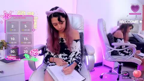 Lilith online show from February 4, 10:46 pm