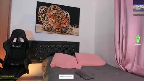 goddess_eli77 online show from October 14, 2:03 am