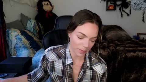 Patricia Mars           Goddess of Mars twitter thegoddessmindy online show from January 29, 2:00 pm