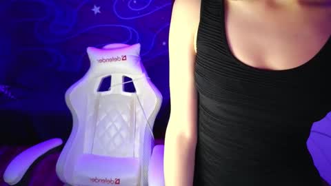 Asty online show from September 10, 9:37 pm