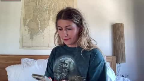 GoddessDove online show from June 29, 3:46 am
