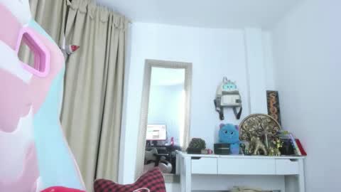 Goddess Jessica and slave Roger online show from December 4, 5:21 am