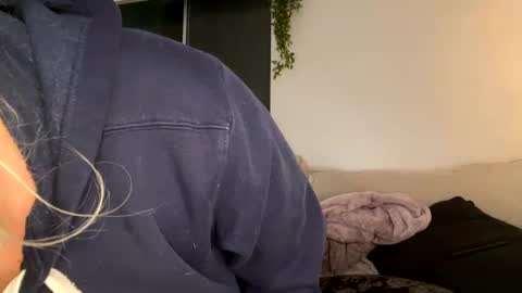 GoddessMayvn online show from December 27, 8:35 am