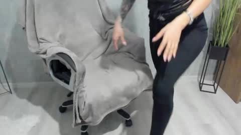 Mistress online show from January 4, 4:54 pm