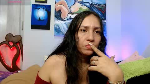  Naih Reyes online show from January 15, 5:13 am