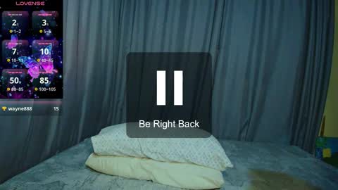 Layla Salvardor online show from September 13, 10:45 am