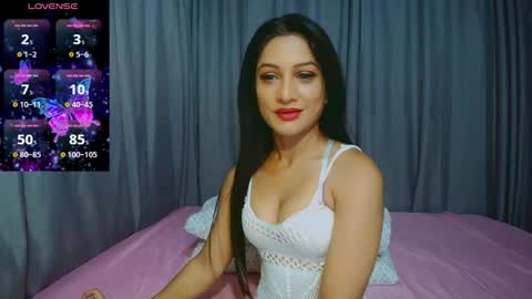 Layla Salvardor online show from October 24, 9:16 am