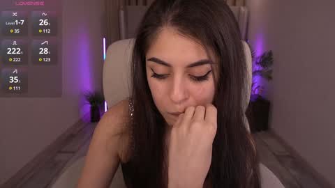 GoldBabyS online show from December 15, 3:09 pm