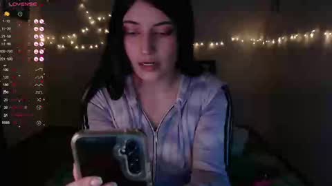 goldencandycotton online show from February 26, 5:10 pm