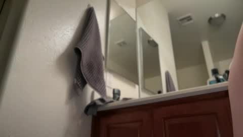 Goldengirlcartier online show from March 12, 3:46 am