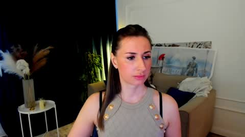 Olivia online show from April 5, 3:16 am