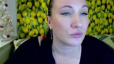 goldmoonn online show from January 21, 6:45 pm