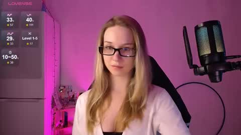 Klay online show from March 3, 2:56 pm