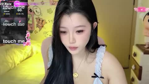 gorgeous girl33 online show from October 11, 6:40 am