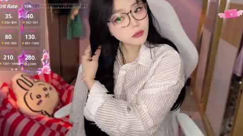 gorgeous girl33 online show from December 11, 8:07 pm